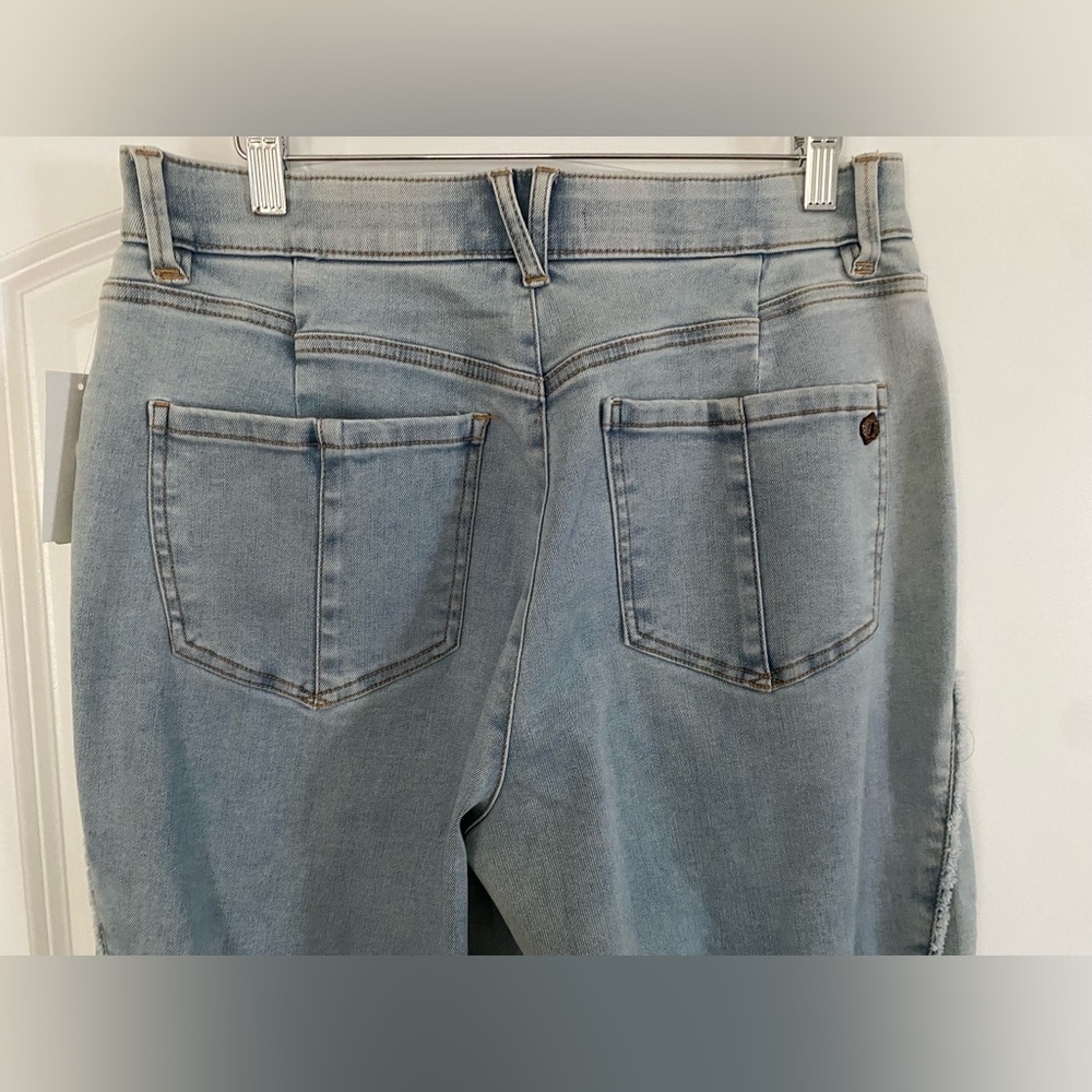 Democracy// Absolution Skyrise Wide Leg Jeans With Released Hem - Picture 5 of 7